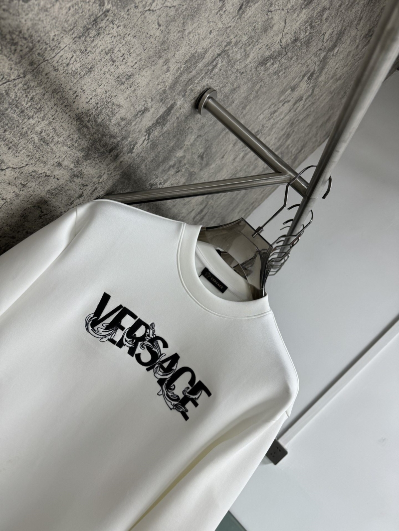VERSACE